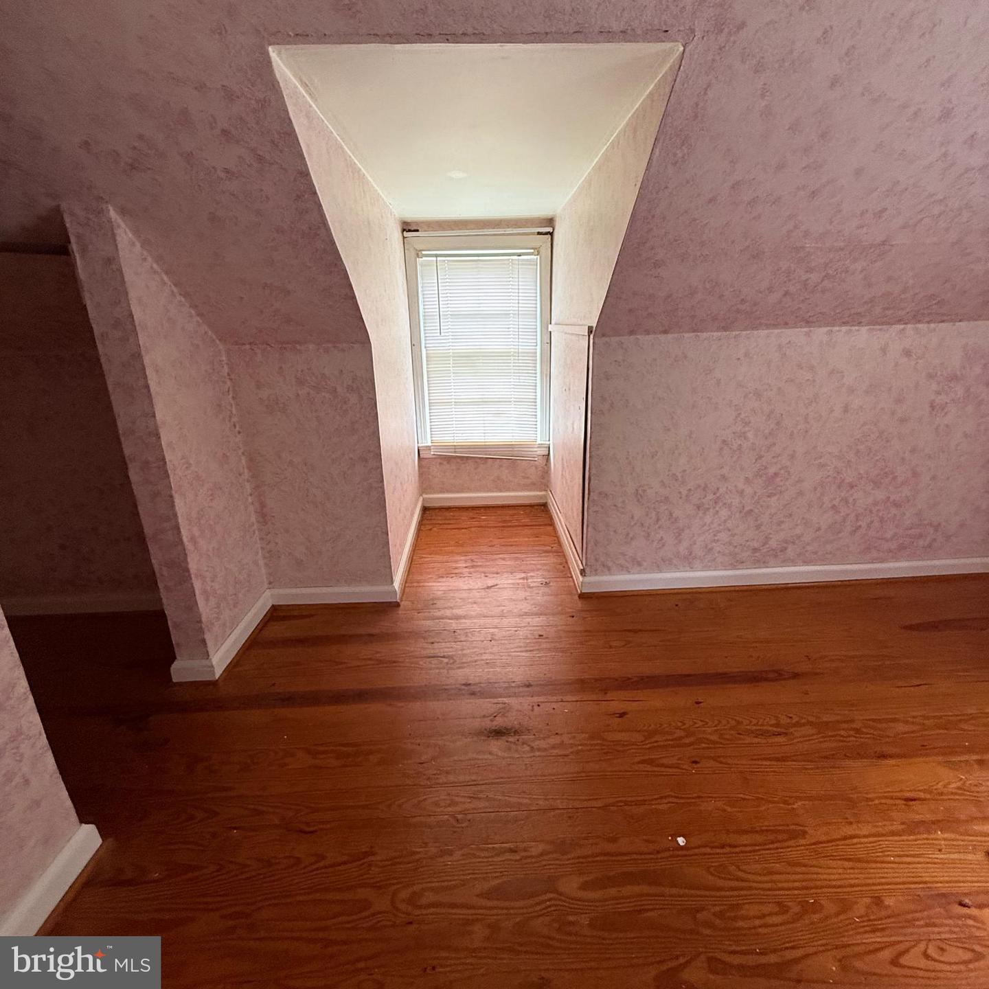 10619 CATHARPIN RD, SPOTSYLVANIA, Virginia 22551, 4 Bedrooms Bedrooms, ,1 BathroomBathrooms,Residential,For sale,10619 CATHARPIN RD,VASP2034824 MLS # VASP2034824