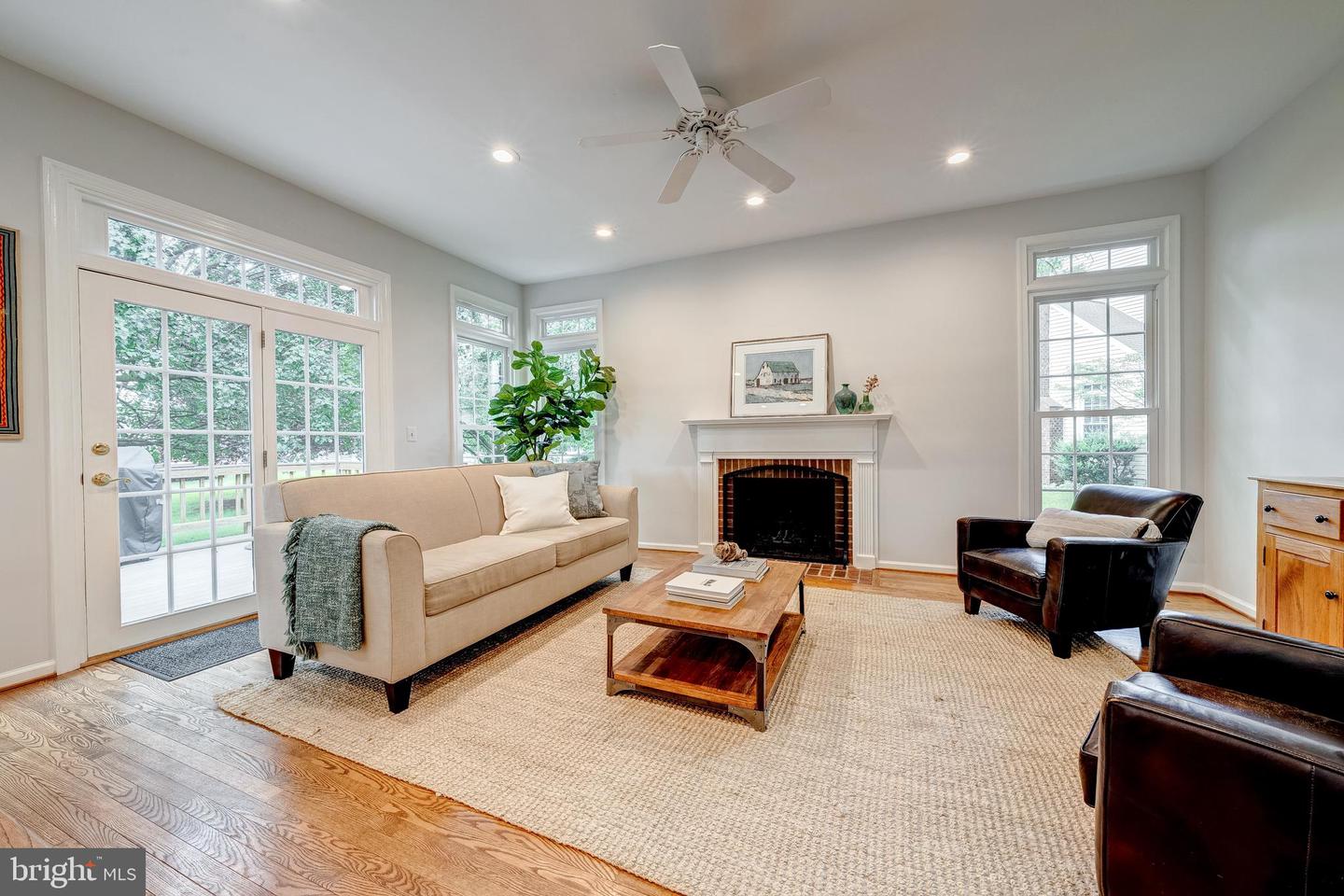 43995 URBANCREST CT, ASHBURN, Virginia 20147, 4 Bedrooms Bedrooms, ,2 BathroomsBathrooms,Residential,For sale,43995 URBANCREST CT,VALO2102708 MLS # VALO2102708