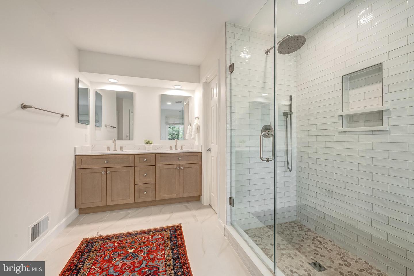 43995 URBANCREST CT, ASHBURN, Virginia 20147, 4 Bedrooms Bedrooms, ,2 BathroomsBathrooms,Residential,For sale,43995 URBANCREST CT,VALO2102708 MLS # VALO2102708