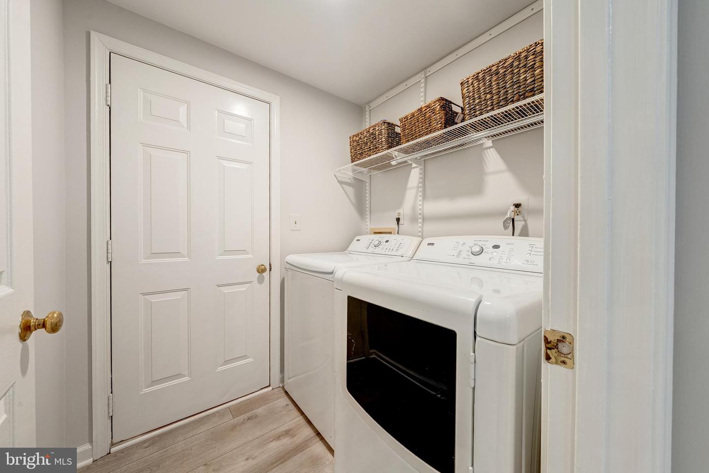43995 URBANCREST CT, ASHBURN, Virginia 20147, 4 Bedrooms Bedrooms, ,2 BathroomsBathrooms,Residential,For sale,43995 URBANCREST CT,VALO2102708 MLS # VALO2102708