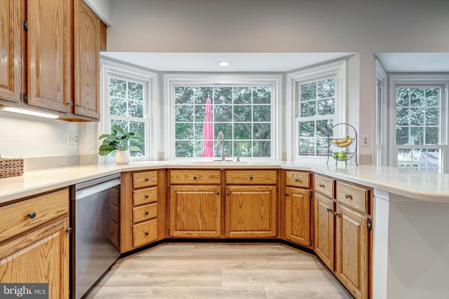 43995 URBANCREST CT, ASHBURN, Virginia 20147, 4 Bedrooms Bedrooms, ,2 BathroomsBathrooms,Residential,For sale,43995 URBANCREST CT,VALO2102708 MLS # VALO2102708