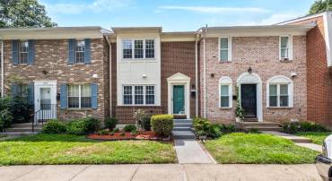 9067 GILTINAN CT, SPRINGFIELD, Virginia 22153, 3 Bedrooms Bedrooms, ,3 BathroomsBathrooms,Residential,For sale,9067 GILTINAN CT,VAFX2256006 MLS # VAFX2256006