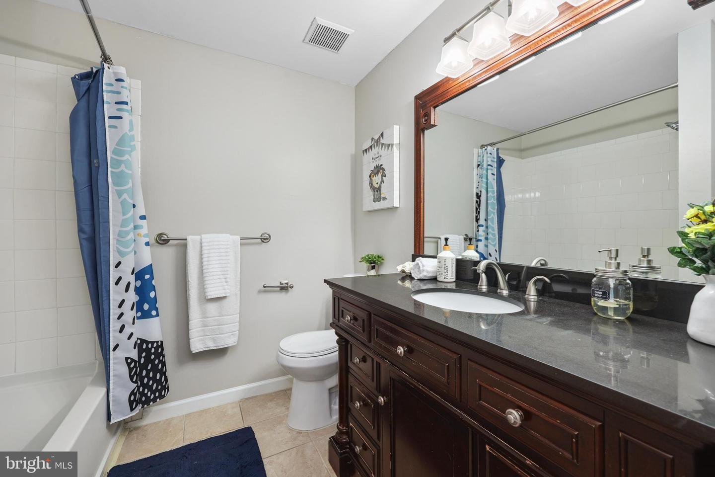 6366 BONHAM PL, CENTREVILLE, Virginia 20121, 3 Bedrooms Bedrooms, ,2 BathroomsBathrooms,Residential,For sale,6366 BONHAM PL,VAFX2256404 MLS # VAFX2256404