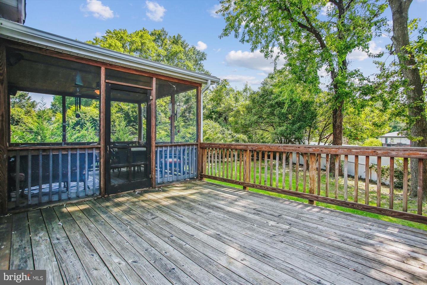 2605 POPKINS LN, ALEXANDRIA, Virginia 22306, 3 Bedrooms Bedrooms, 9 Rooms Rooms,2 BathroomsBathrooms,Residential,For sale,2605 POPKINS LN,VAFX2256456 MLS # VAFX2256456