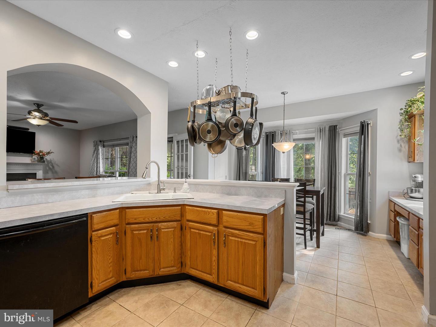 214 CAVALRY DR, WINCHESTER, Virginia 22602, 4 Bedrooms Bedrooms, ,2 BathroomsBathrooms,Residential,For sale,214 CAVALRY DR,VAFV2035550 MLS # VAFV2035550
