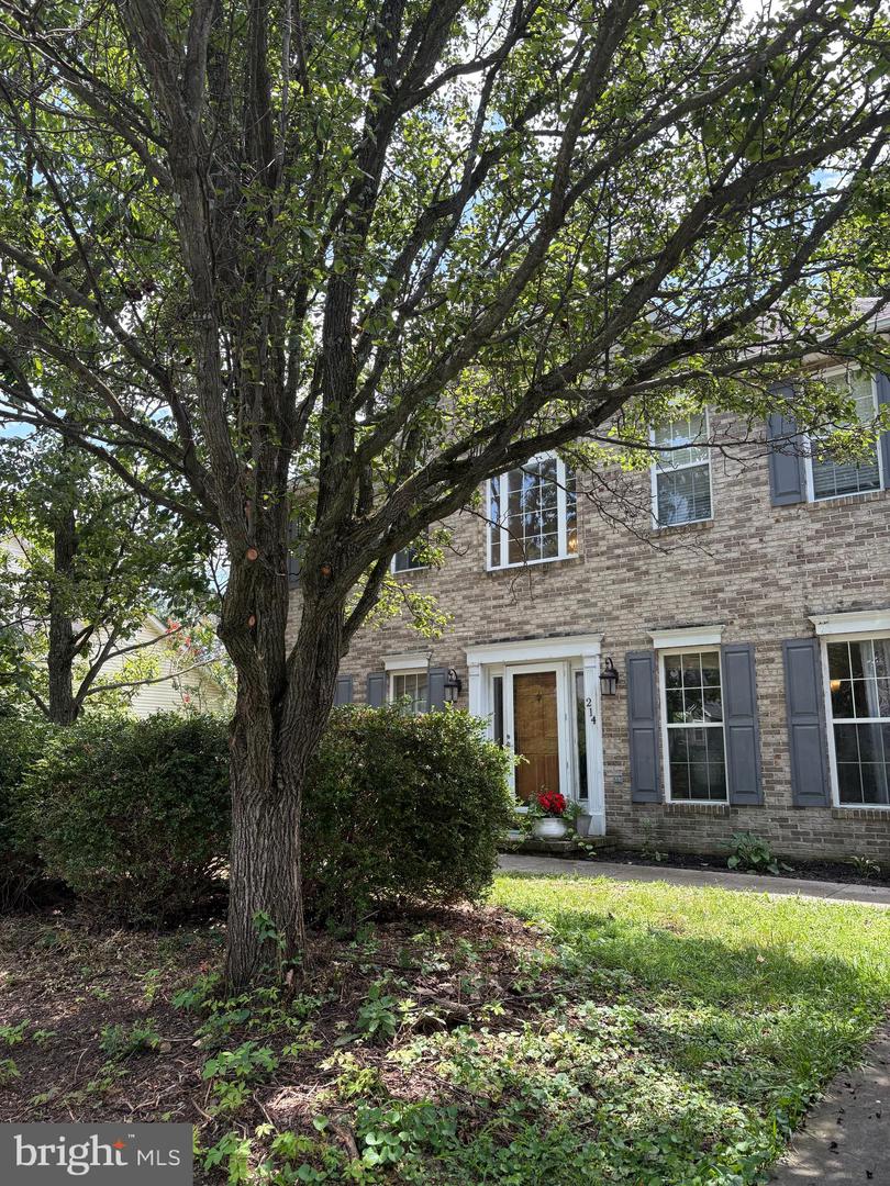 214 CAVALRY DR, WINCHESTER, Virginia 22602, 4 Bedrooms Bedrooms, ,2 BathroomsBathrooms,Residential,For sale,214 CAVALRY DR,VAFV2035550 MLS # VAFV2035550