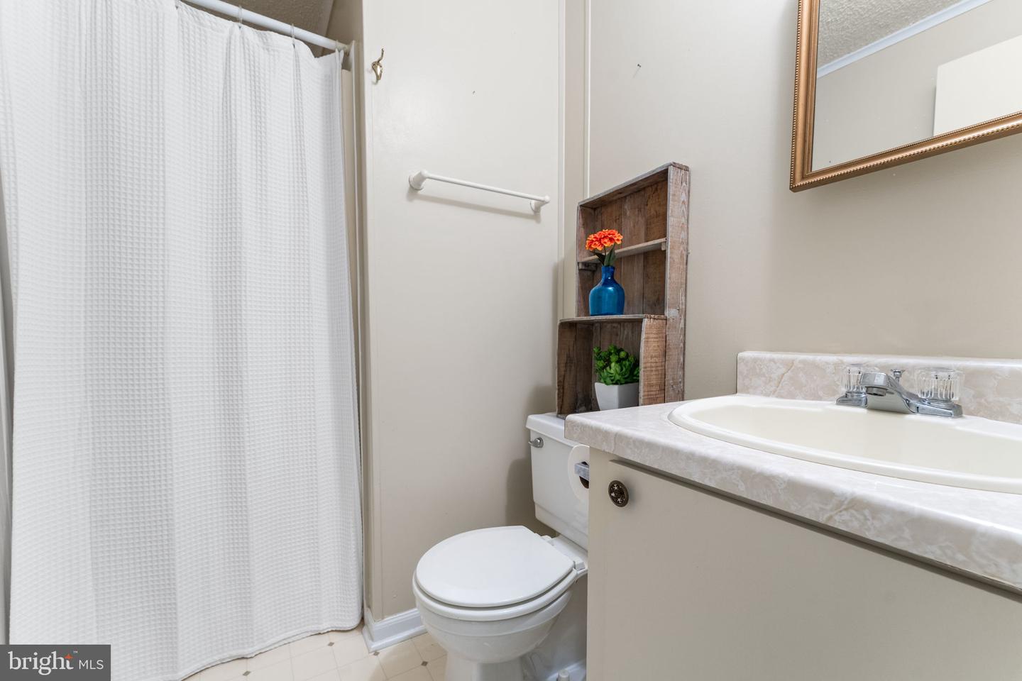 255 COLORADO DR, HEATHSVILLE, Virginia 22473, 3 Bedrooms Bedrooms, 5 Rooms Rooms,2 BathroomsBathrooms,Residential,For sale,255 COLORADO DR,VANV2001688 MLS # VANV2001688