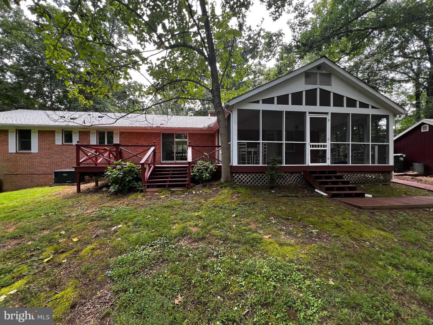123 COUNTRY CLUB DR, STANARDSVILLE, Virginia 22973, 4 Bedrooms Bedrooms, 7 Rooms Rooms,3 BathroomsBathrooms,Residential,For sale,123 COUNTRY CLUB DR,VAGR2000744 MLS # VAGR2000744