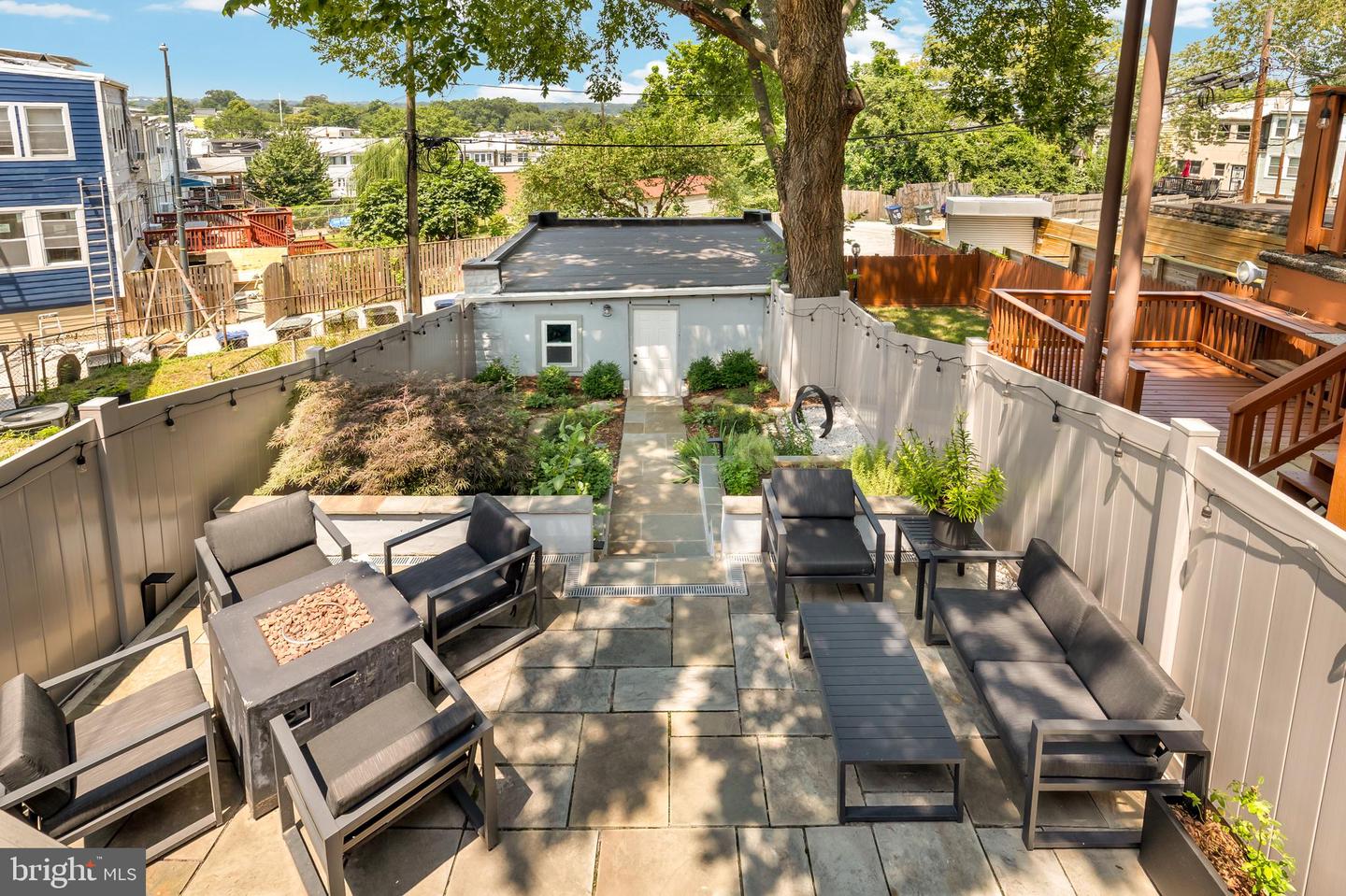 4502 NEW HAMPSHIRE AVE NW, WASHINGTON, District Of Columbia 20011, 4 Bedrooms Bedrooms, ,3 BathroomsBathrooms,Residential,For sale,4502 NEW HAMPSHIRE AVE NW,DCDC2211680 MLS # DCDC2211680