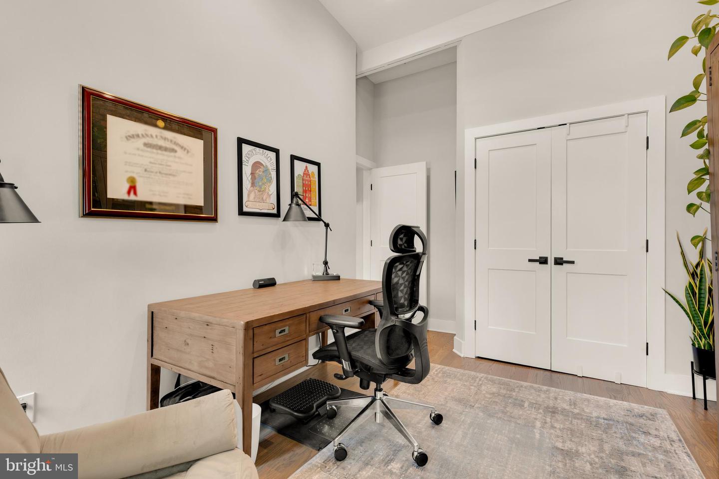 4502 NEW HAMPSHIRE AVE NW, WASHINGTON, District Of Columbia 20011, 4 Bedrooms Bedrooms, ,3 BathroomsBathrooms,Residential,For sale,4502 NEW HAMPSHIRE AVE NW,DCDC2211680 MLS # DCDC2211680