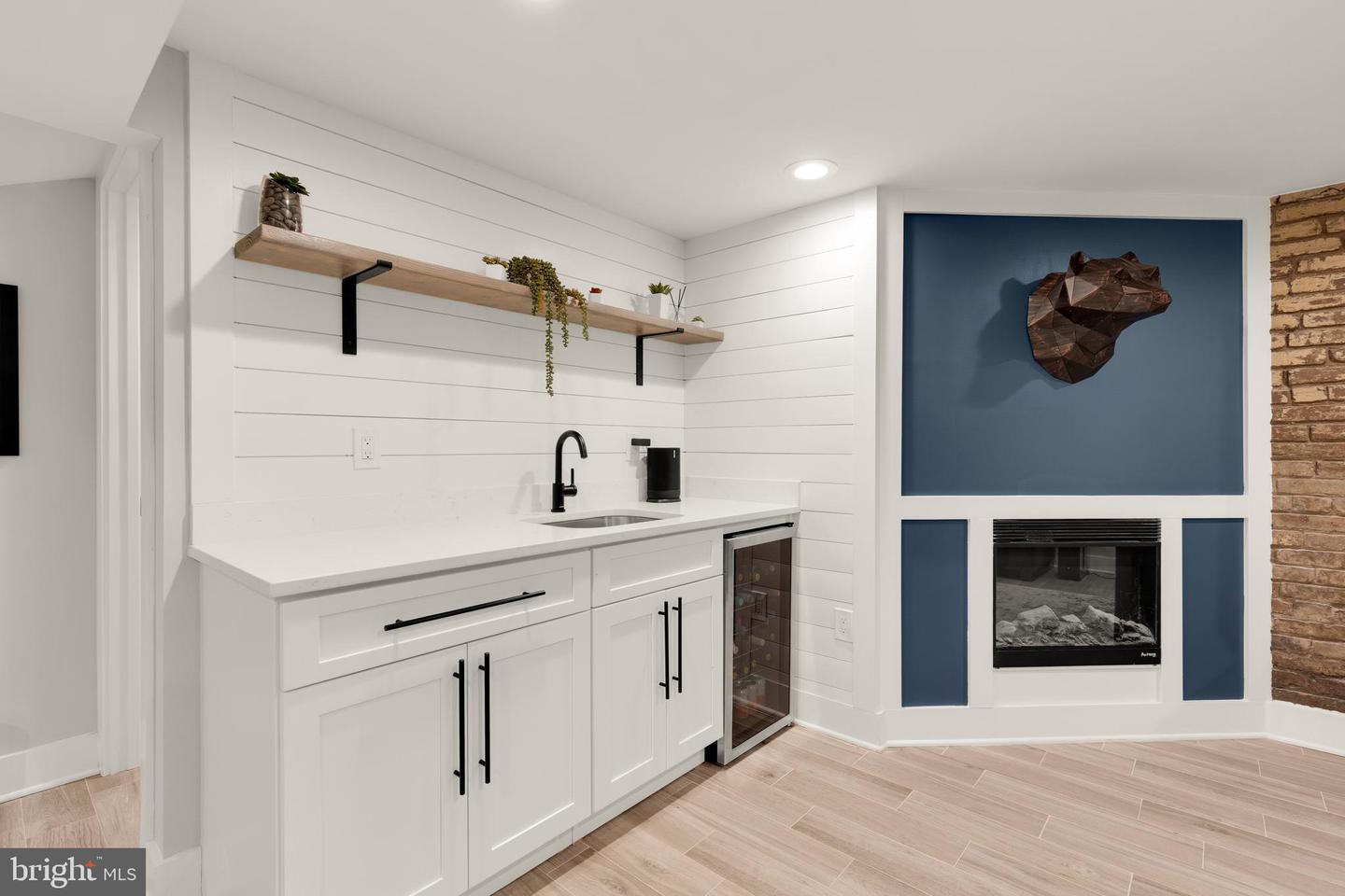 4502 NEW HAMPSHIRE AVE NW, WASHINGTON, District Of Columbia 20011, 4 Bedrooms Bedrooms, ,3 BathroomsBathrooms,Residential,For sale,4502 NEW HAMPSHIRE AVE NW,DCDC2211680 MLS # DCDC2211680