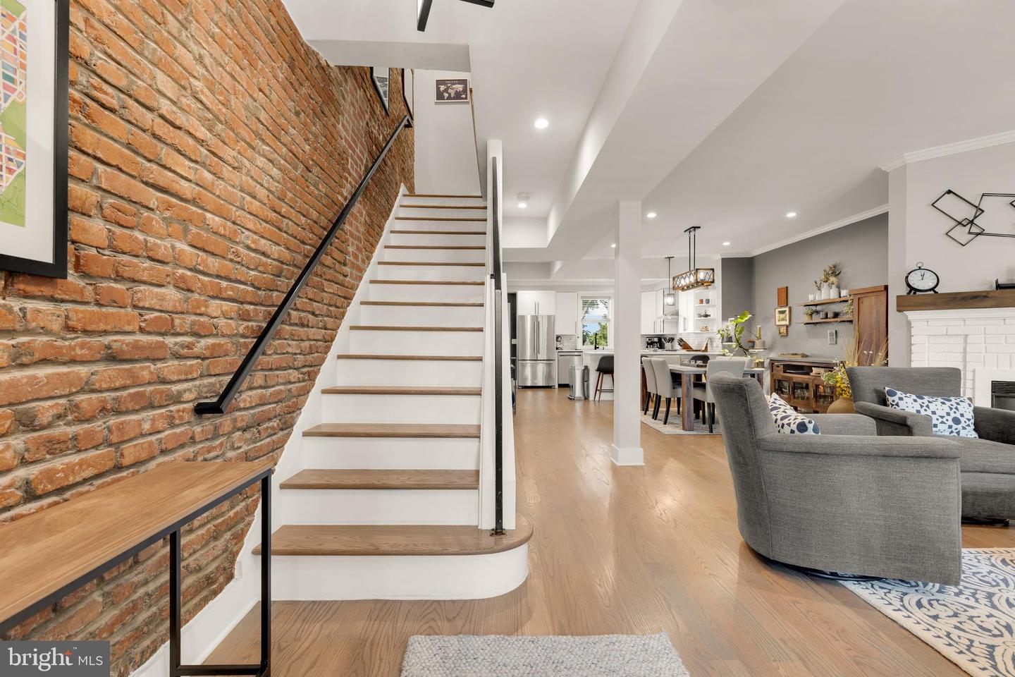4502 NEW HAMPSHIRE AVE NW, WASHINGTON, District Of Columbia 20011, 4 Bedrooms Bedrooms, ,3 BathroomsBathrooms,Residential,For sale,4502 NEW HAMPSHIRE AVE NW,DCDC2211680 MLS # DCDC2211680