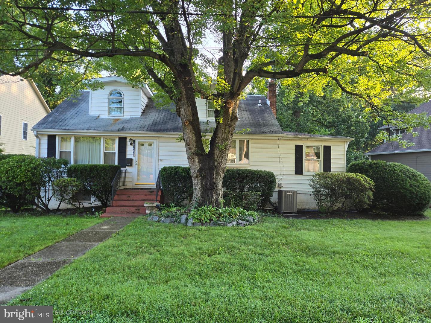 10722 SCOTT DR, FAIRFAX, Virginia 22030, 5 Bedrooms Bedrooms, ,2 BathroomsBathrooms,Residential,For sale,10722 SCOTT DR,VAFC2006680 MLS # VAFC2006680