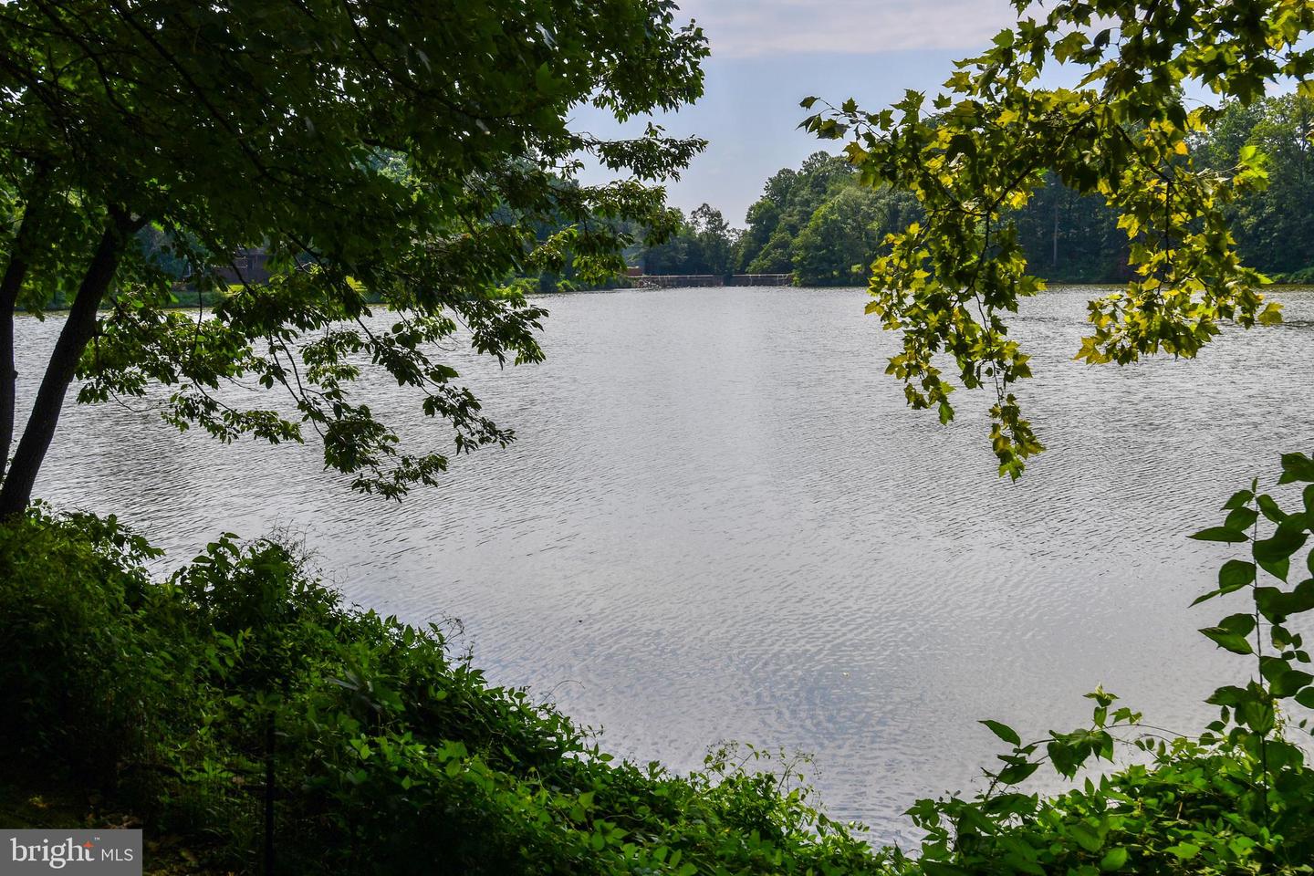 2797 YARLING CT, FALLS CHURCH, Virginia 22042, 2 Bedrooms Bedrooms, ,1 BathroomBathrooms,Residential,For sale,2797 YARLING CT,VAFX2257468 MLS # VAFX2257468