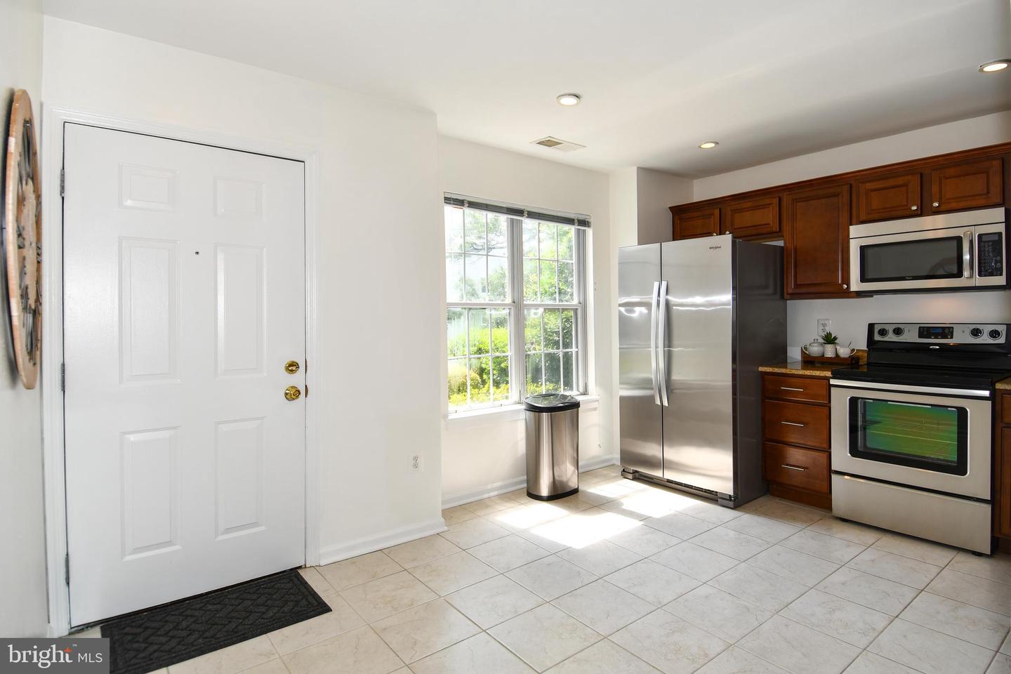 2797 YARLING CT, FALLS CHURCH, Virginia 22042, 2 Bedrooms Bedrooms, ,1 BathroomBathrooms,Residential,For sale,2797 YARLING CT,VAFX2257468 MLS # VAFX2257468