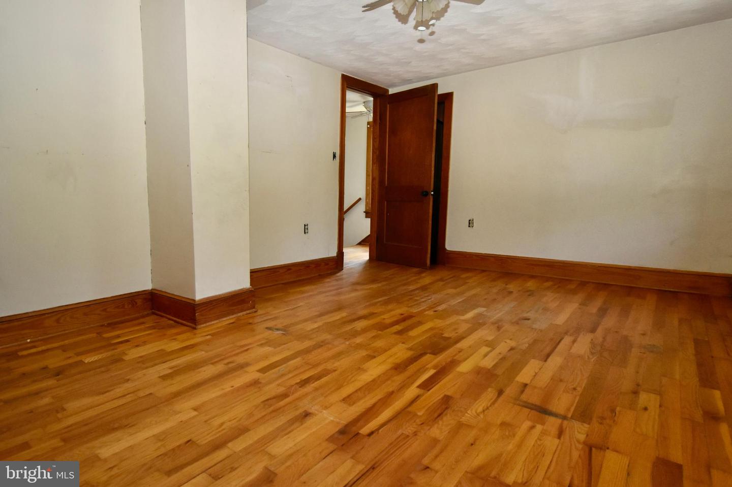 2531 HOCKMAN AVE, WINCHESTER, Virginia 22601, 2 Bedrooms Bedrooms, ,1 BathroomBathrooms,Residential,For sale,2531 HOCKMAN AVE,VAWI2008764 MLS # VAWI2008764