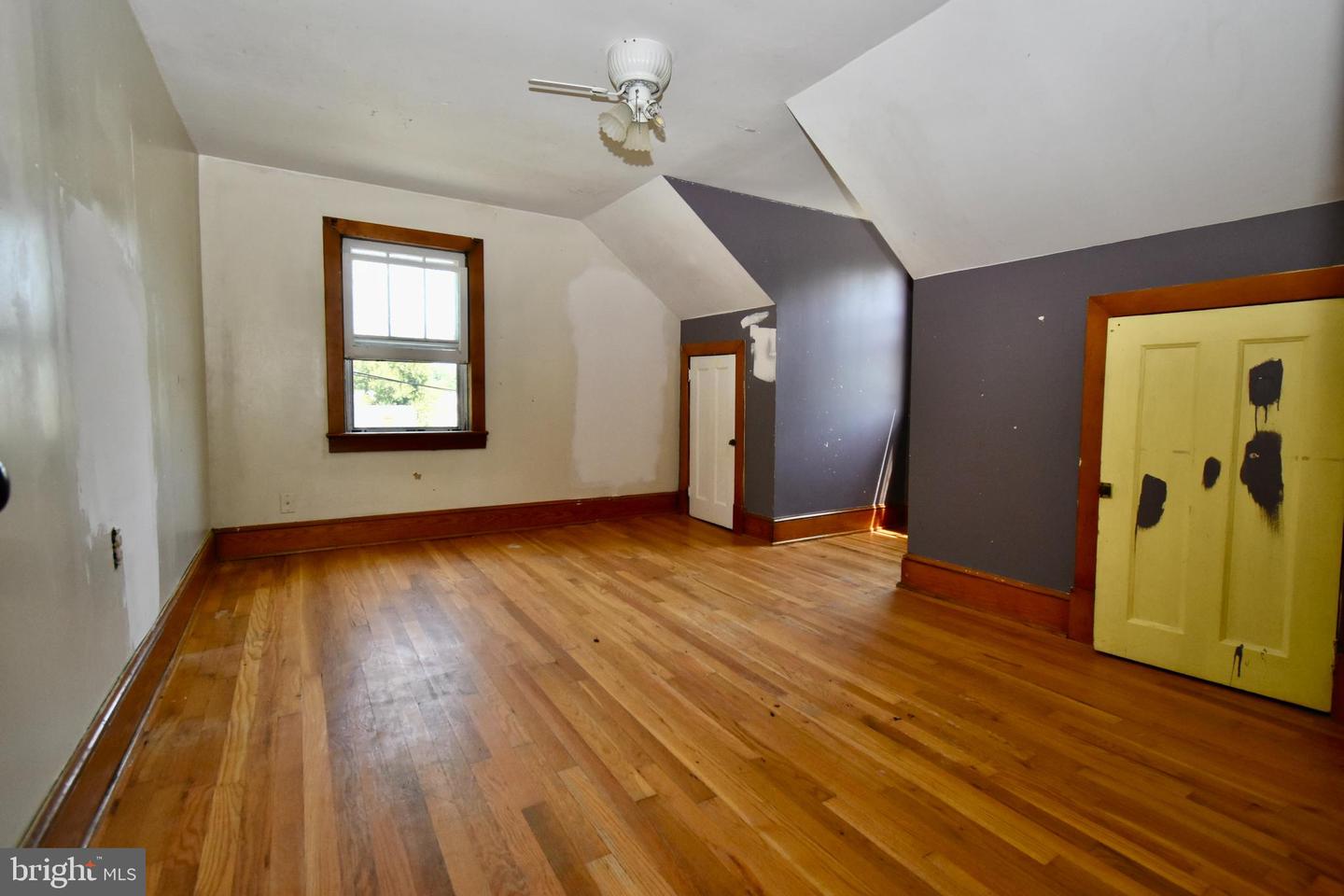 2531 HOCKMAN AVE, WINCHESTER, Virginia 22601, 2 Bedrooms Bedrooms, ,1 BathroomBathrooms,Residential,For sale,2531 HOCKMAN AVE,VAWI2008764 MLS # VAWI2008764