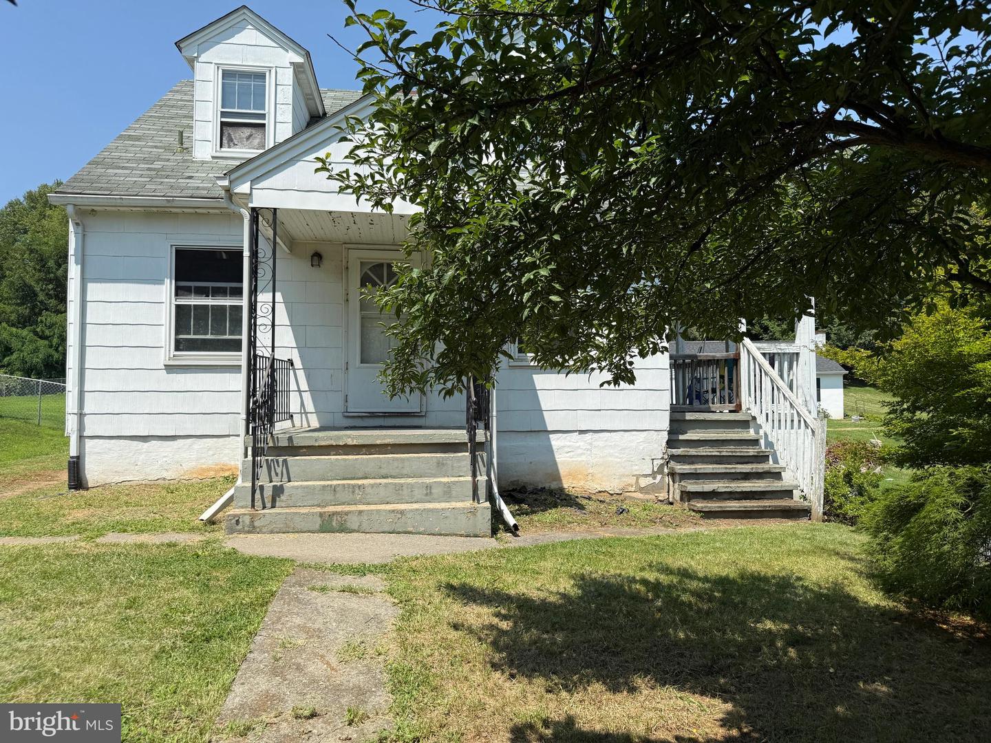 2531 HOCKMAN AVE, WINCHESTER, Virginia 22601, 2 Bedrooms Bedrooms, ,1 BathroomBathrooms,Residential,For sale,2531 HOCKMAN AVE,VAWI2008764 MLS # VAWI2008764