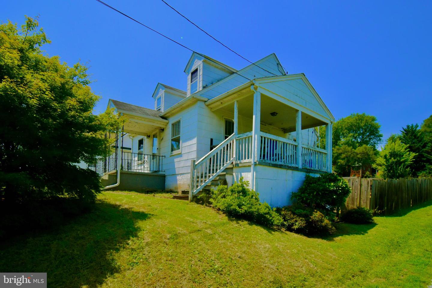 2531 HOCKMAN AVE, WINCHESTER, Virginia 22601, 2 Bedrooms Bedrooms, ,1 BathroomBathrooms,Residential,For sale,2531 HOCKMAN AVE,VAWI2008764 MLS # VAWI2008764