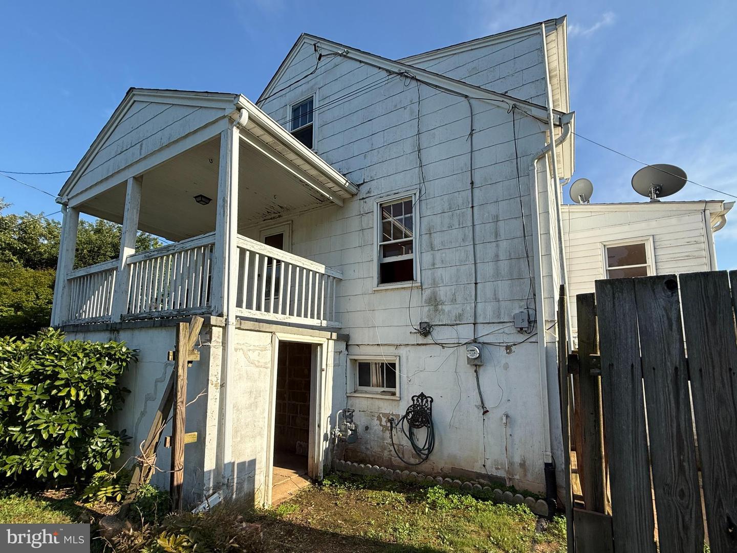 2531 HOCKMAN AVE, WINCHESTER, Virginia 22601, 2 Bedrooms Bedrooms, ,1 BathroomBathrooms,Residential,For sale,2531 HOCKMAN AVE,VAWI2008764 MLS # VAWI2008764