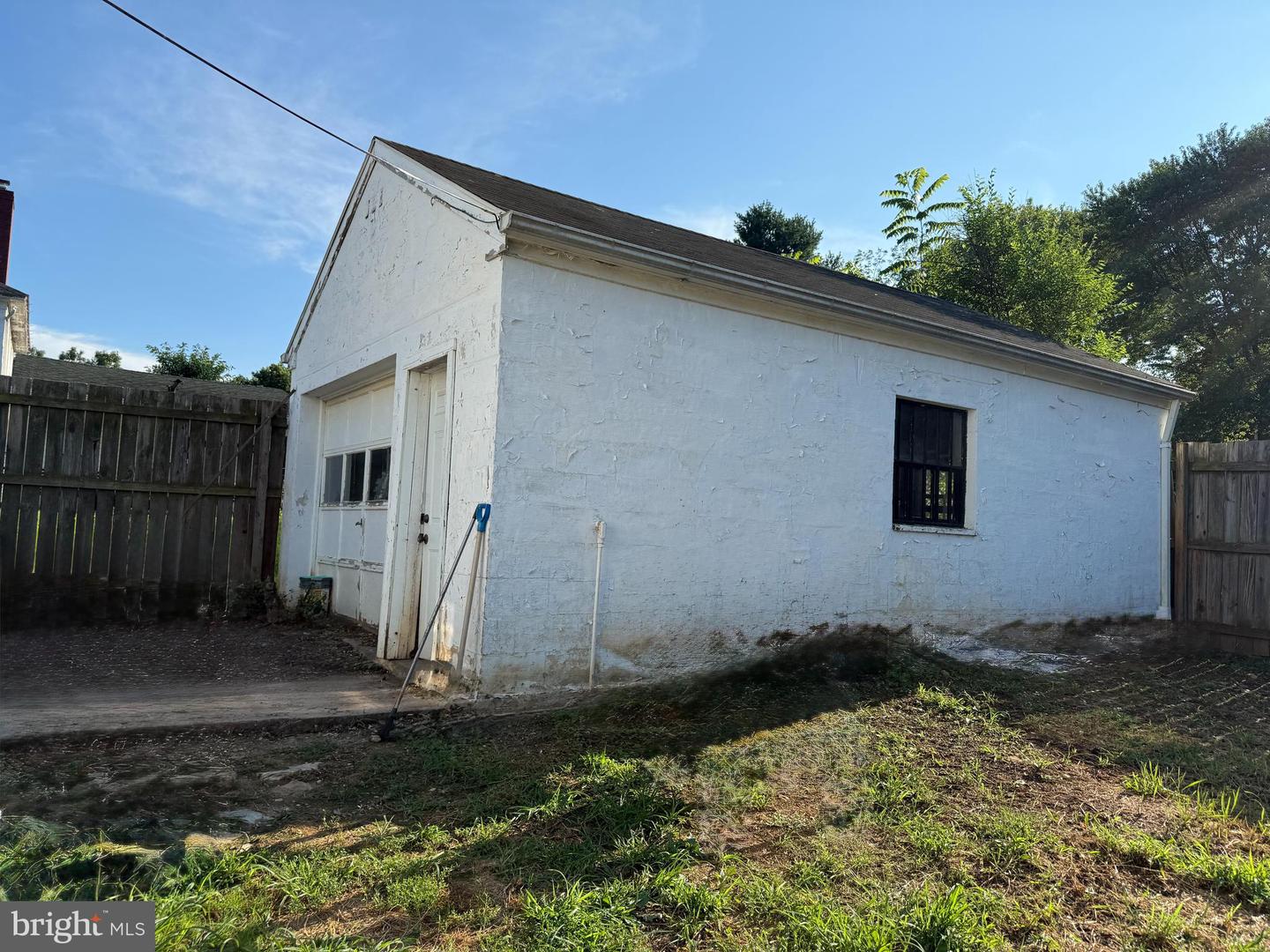2531 HOCKMAN AVE, WINCHESTER, Virginia 22601, 2 Bedrooms Bedrooms, ,1 BathroomBathrooms,Residential,For sale,2531 HOCKMAN AVE,VAWI2008764 MLS # VAWI2008764