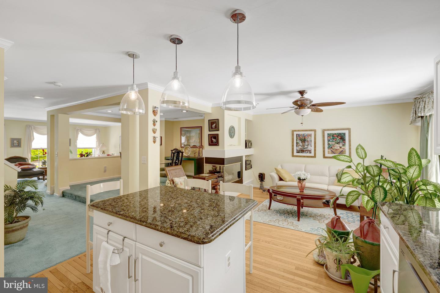 2711 BARONHURST DR, VIENNA, Virginia 22181, 4 Bedrooms Bedrooms, ,3 BathroomsBathrooms,Residential,For sale,2711 BARONHURST DR,VAFX2257498 MLS # VAFX2257498