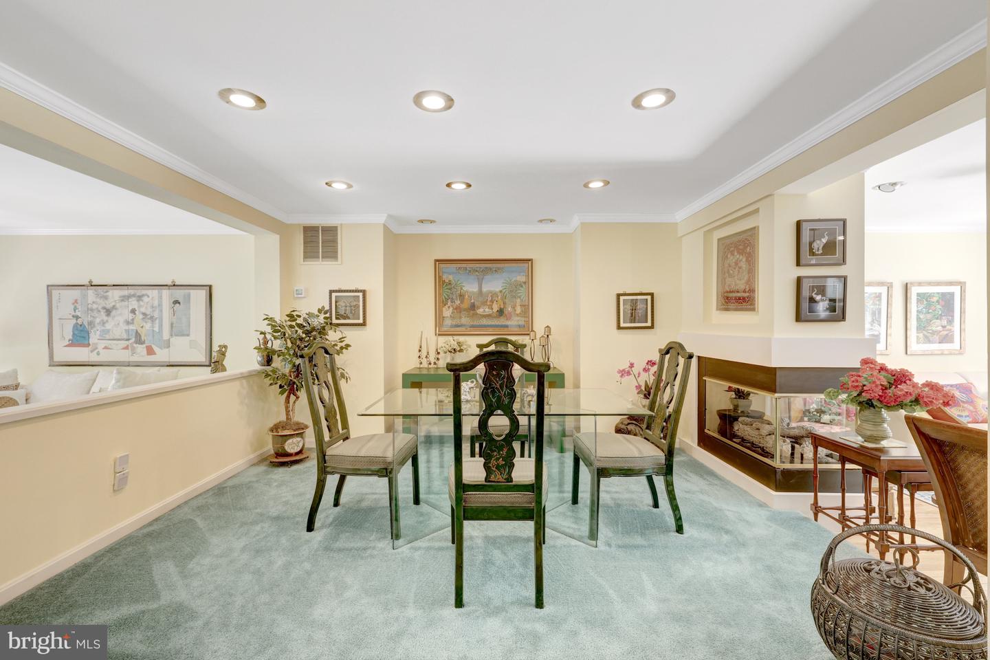 2711 BARONHURST DR, VIENNA, Virginia 22181, 4 Bedrooms Bedrooms, ,3 BathroomsBathrooms,Residential,For sale,2711 BARONHURST DR,VAFX2257498 MLS # VAFX2257498