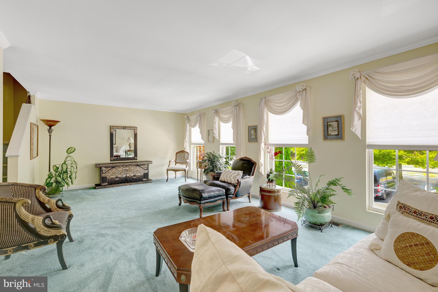 2711 BARONHURST DR, VIENNA, Virginia 22181, 4 Bedrooms Bedrooms, ,3 BathroomsBathrooms,Residential,For sale,2711 BARONHURST DR,VAFX2257498 MLS # VAFX2257498