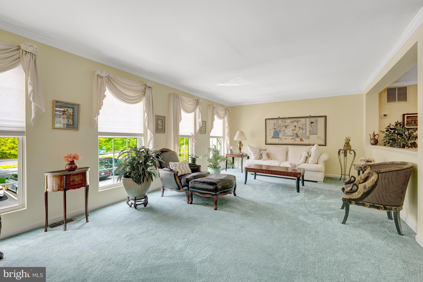 2711 BARONHURST DR, VIENNA, Virginia 22181, 4 Bedrooms Bedrooms, ,3 BathroomsBathrooms,Residential,For sale,2711 BARONHURST DR,VAFX2257498 MLS # VAFX2257498
