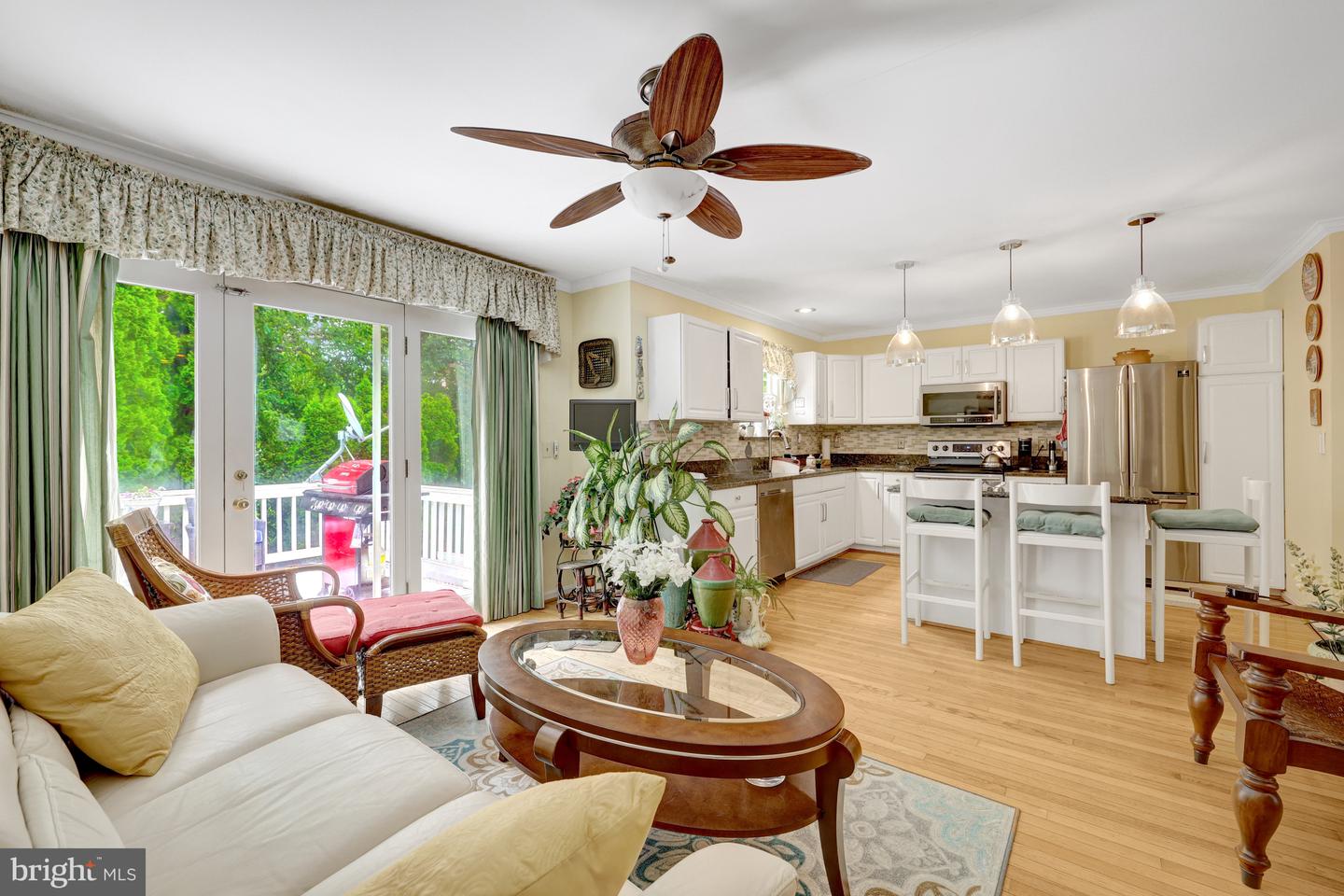 2711 BARONHURST DR, VIENNA, Virginia 22181, 4 Bedrooms Bedrooms, ,3 BathroomsBathrooms,Residential,For sale,2711 BARONHURST DR,VAFX2257498 MLS # VAFX2257498