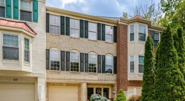 2711 BARONHURST DR, VIENNA, Virginia 22181, 4 Bedrooms Bedrooms, ,3 BathroomsBathrooms,Residential,For sale,2711 BARONHURST DR,VAFX2257498 MLS # VAFX2257498