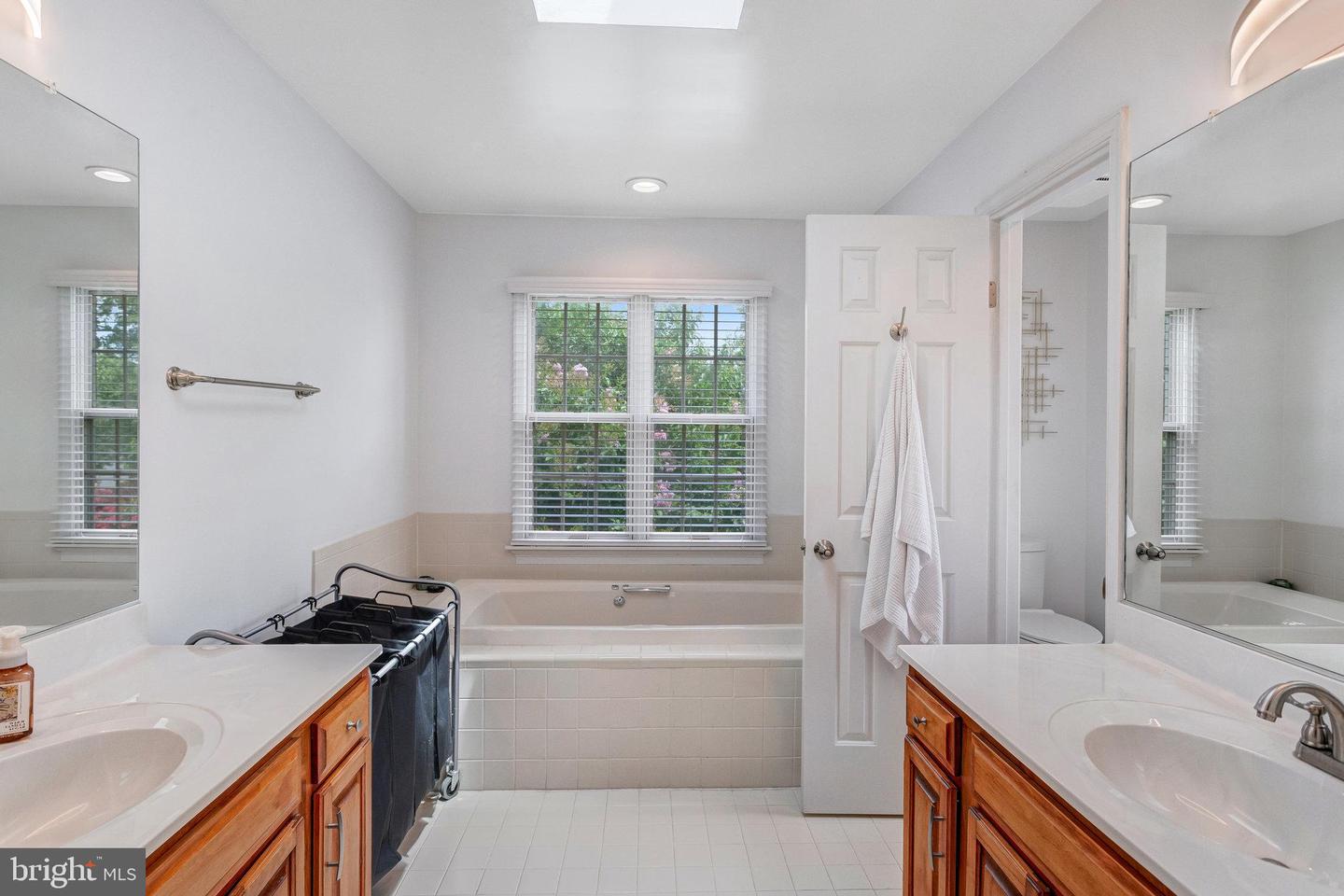 21 BURNS RD, STAFFORD, Virginia 22554, 4 Bedrooms Bedrooms, 18 Rooms Rooms,2 BathroomsBathrooms,Residential,For sale,21 BURNS RD,VAST2041124 MLS # VAST2041124