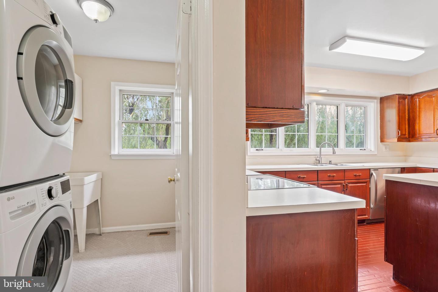12535 MISTY WATER DR, HERNDON, Virginia 20170, 5 Bedrooms Bedrooms, ,3 BathroomsBathrooms,Residential,For sale,12535 MISTY WATER DR,VAFX2257686 MLS # VAFX2257686