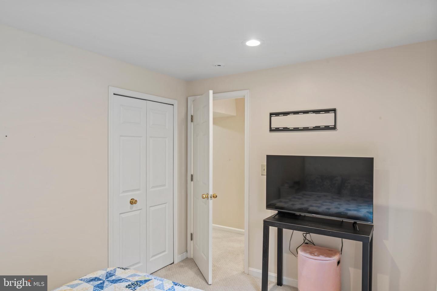 12535 MISTY WATER DR, HERNDON, Virginia 20170, 5 Bedrooms Bedrooms, ,3 BathroomsBathrooms,Residential,For sale,12535 MISTY WATER DR,VAFX2257686 MLS # VAFX2257686