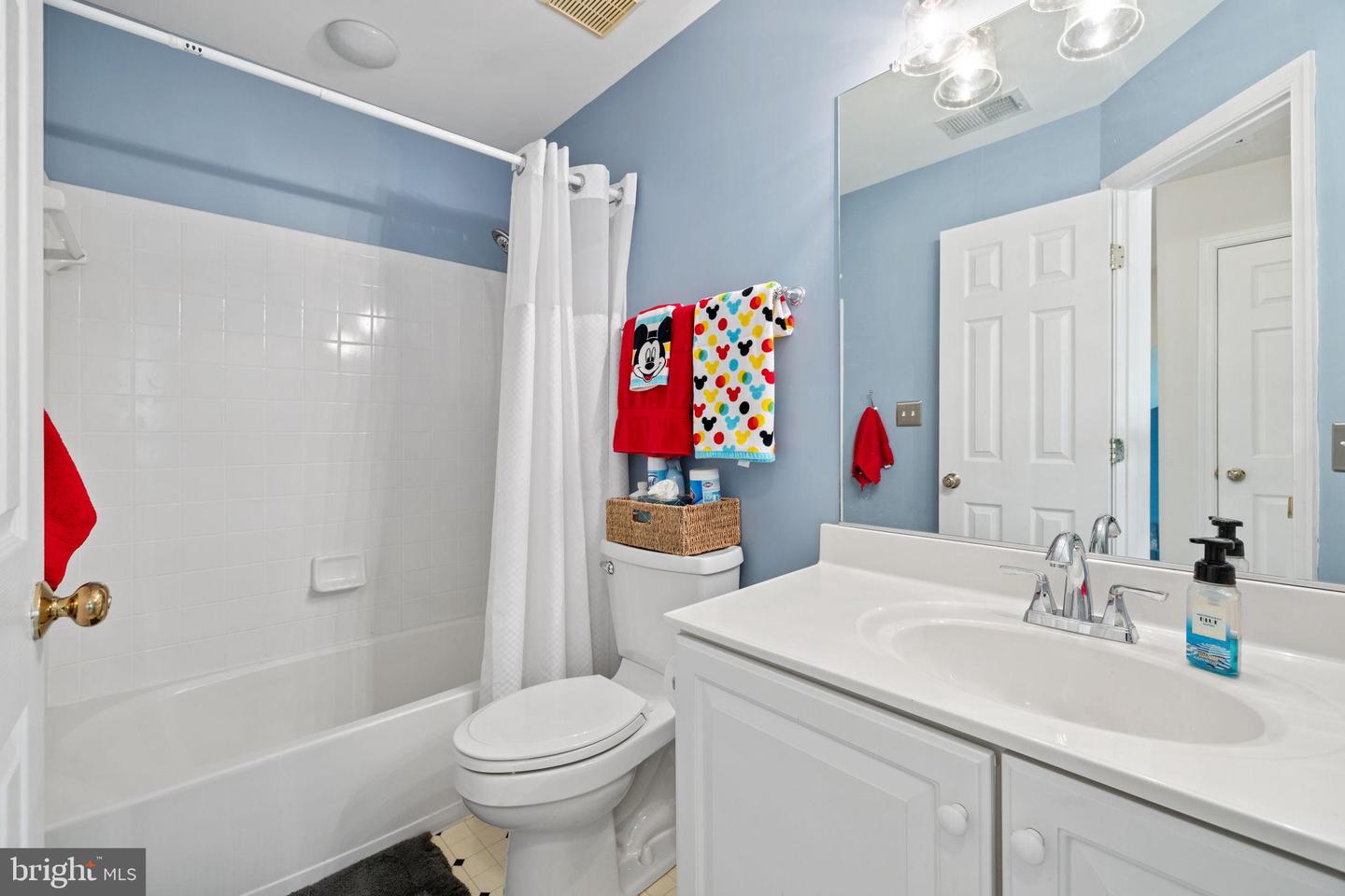 9744 RUNNER STONE PL, BRISTOW, Virginia 20136, 3 Bedrooms Bedrooms, ,3 BathroomsBathrooms,Residential,For sale,9744 RUNNER STONE PL,VAPW2100074 MLS # VAPW2100074