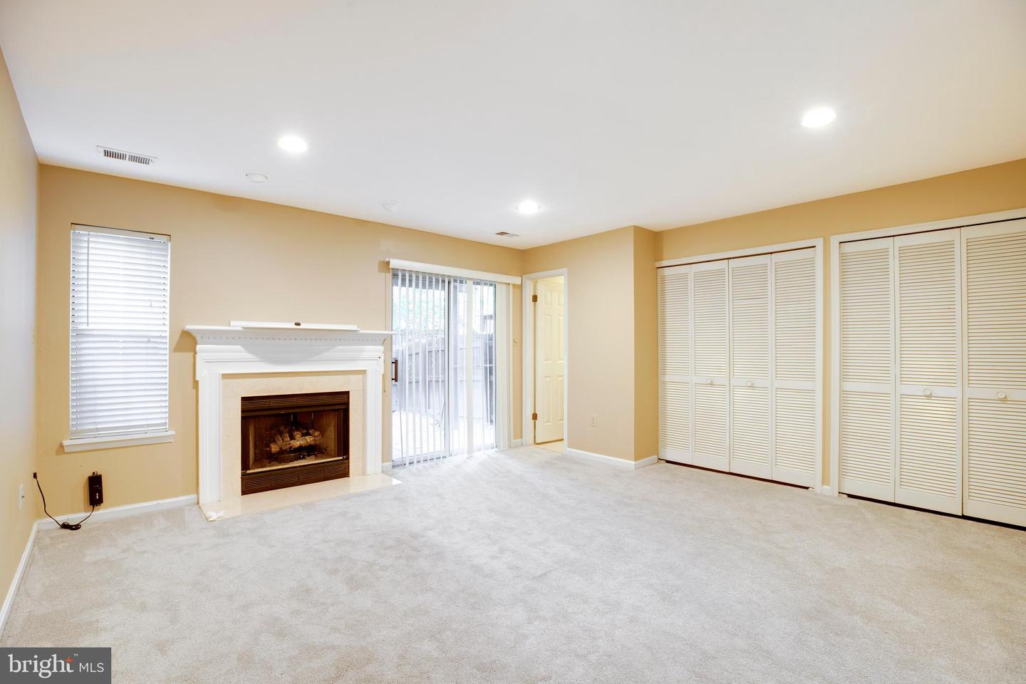 6113 GEORGE BAYLOR DR, CENTREVILLE, Virginia 20121, 3 Bedrooms Bedrooms, ,2 BathroomsBathrooms,Residential,For sale,6113 GEORGE BAYLOR DR,VAFX2257766 MLS # VAFX2257766