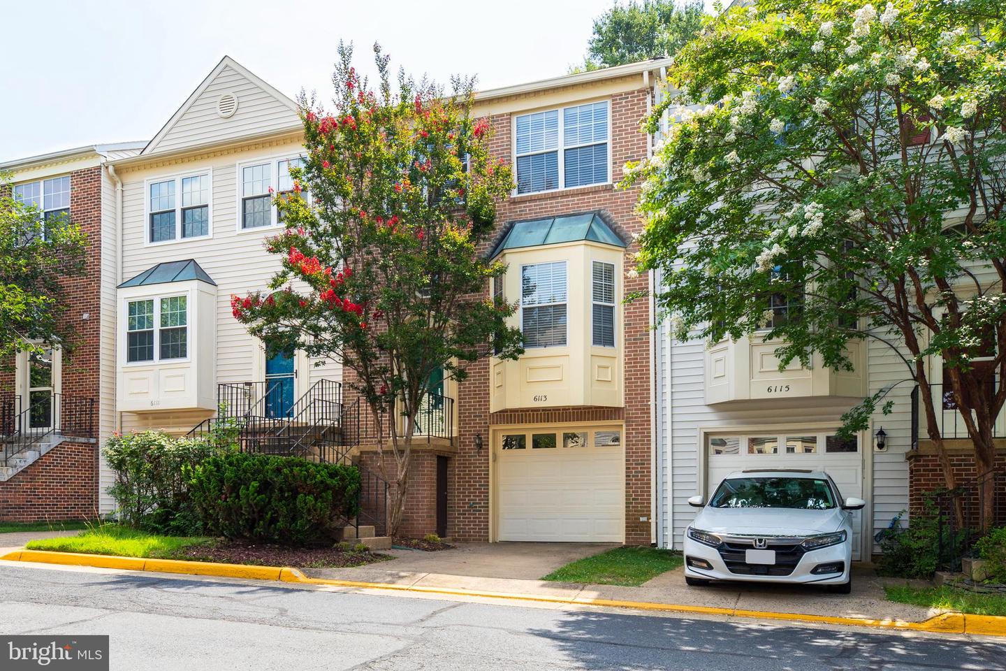 6113 GEORGE BAYLOR DR, CENTREVILLE, Virginia 20121, 3 Bedrooms Bedrooms, ,2 BathroomsBathrooms,Residential,For sale,6113 GEORGE BAYLOR DR,VAFX2257766 MLS # VAFX2257766