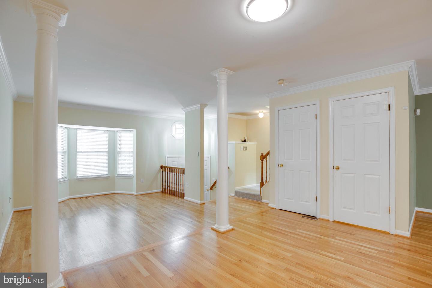 6113 GEORGE BAYLOR DR, CENTREVILLE, Virginia 20121, 3 Bedrooms Bedrooms, ,2 BathroomsBathrooms,Residential,For sale,6113 GEORGE BAYLOR DR,VAFX2257766 MLS # VAFX2257766