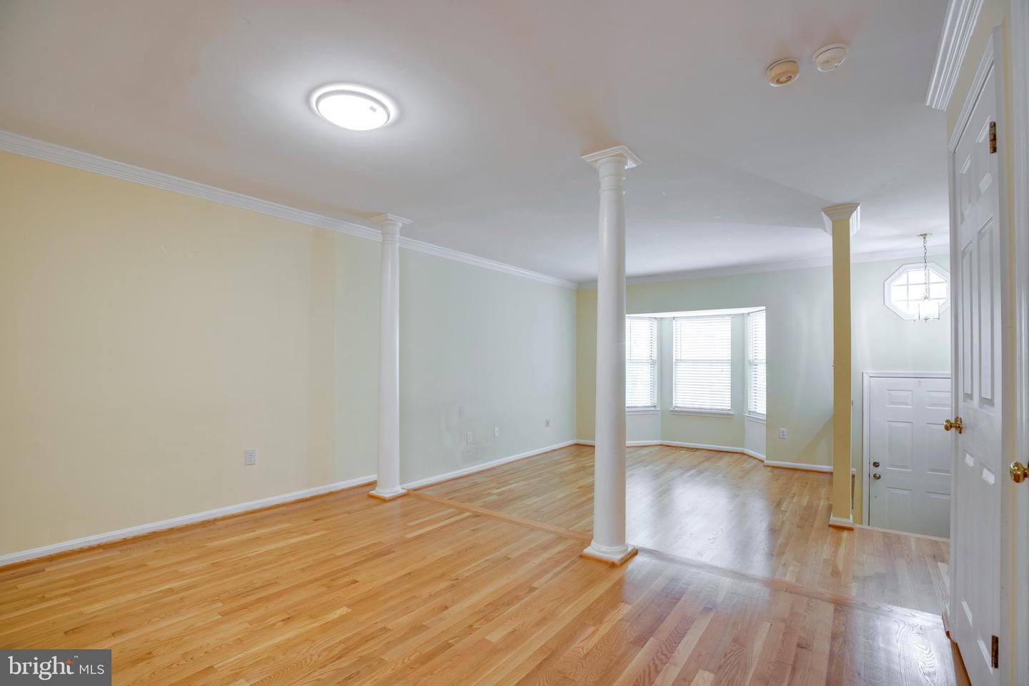 6113 GEORGE BAYLOR DR, CENTREVILLE, Virginia 20121, 3 Bedrooms Bedrooms, ,2 BathroomsBathrooms,Residential,For sale,6113 GEORGE BAYLOR DR,VAFX2257766 MLS # VAFX2257766