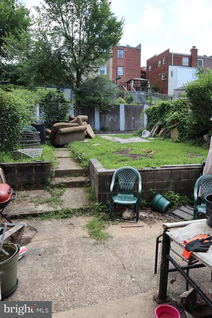 465 VALLEY AVE SE, WASHINGTON, District Of Columbia 20032, 3 Bedrooms Bedrooms, ,2 BathroomsBathrooms,Residential,For sale,465 VALLEY AVE SE,DCDC2212394 MLS # DCDC2212394
