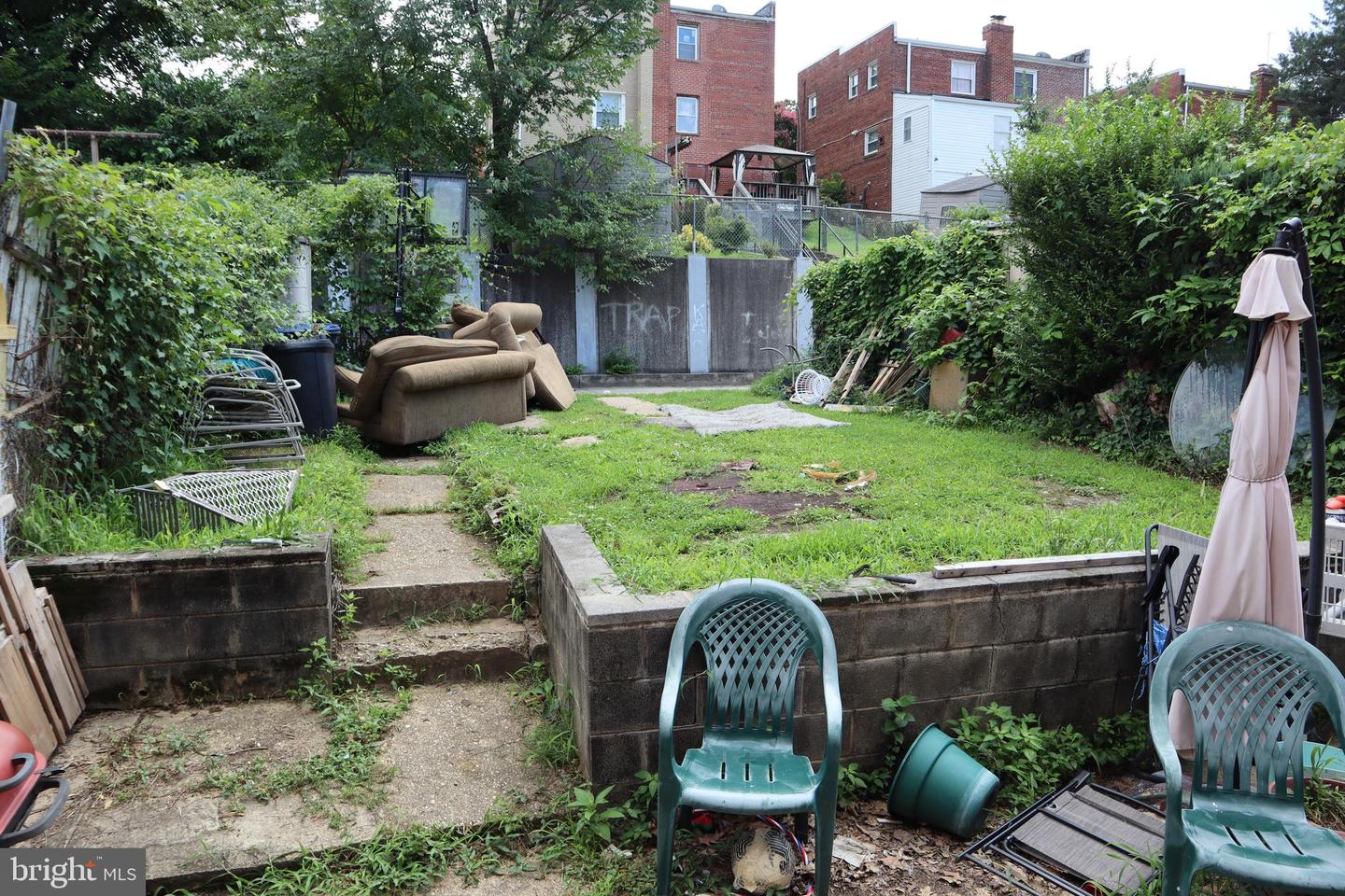 465 VALLEY AVE SE, WASHINGTON, District Of Columbia 20032, 3 Bedrooms Bedrooms, ,2 BathroomsBathrooms,Residential,For sale,465 VALLEY AVE SE,DCDC2212394 MLS # DCDC2212394