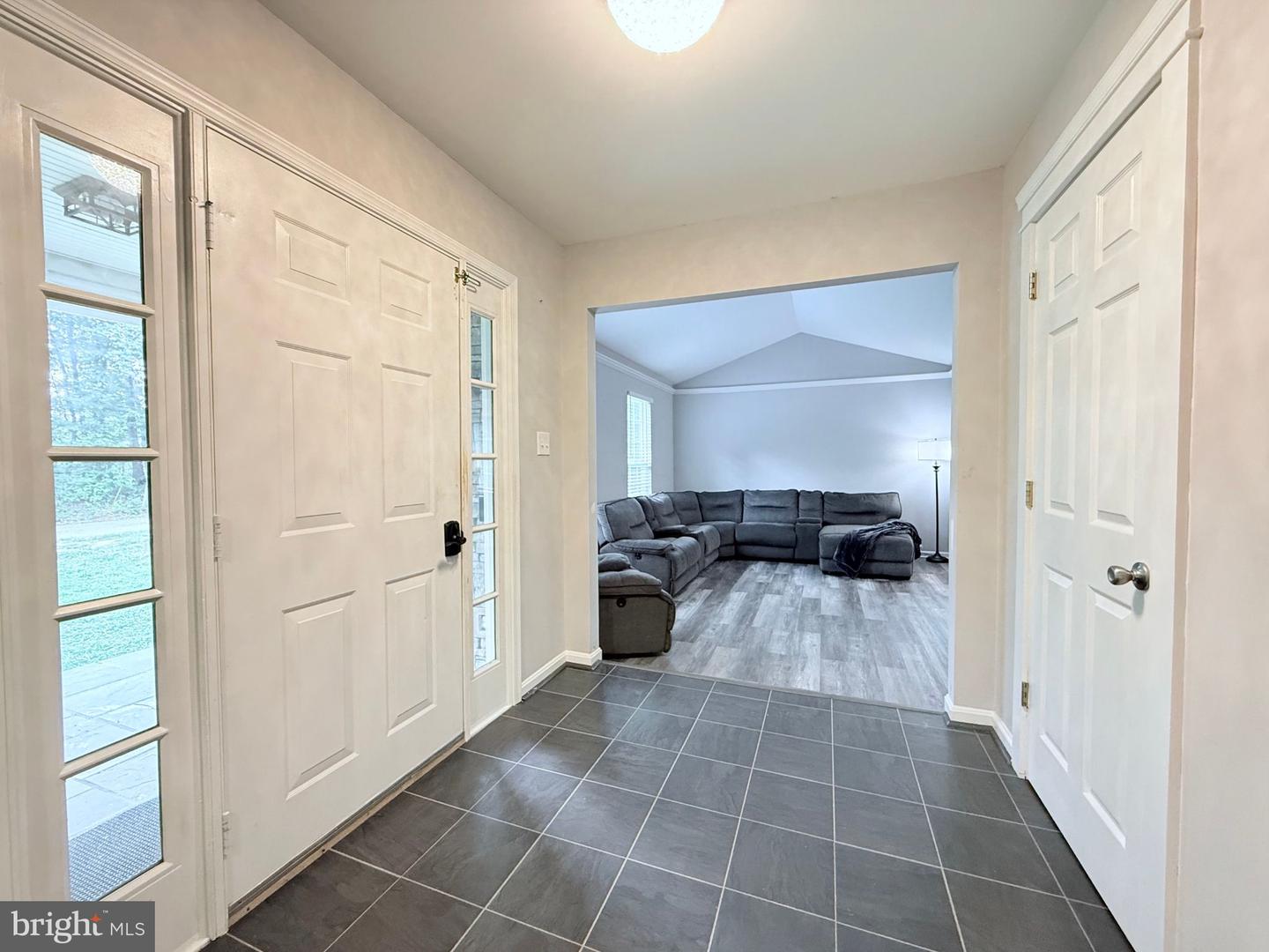 5801 CAMBRIDGE DR, FREDERICKSBURG, Virginia 22407, 3 Bedrooms Bedrooms, ,3 BathroomsBathrooms,Residential,For sale,5801 CAMBRIDGE DR,VASP2035002 MLS # VASP2035002