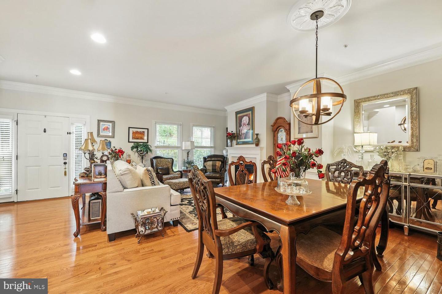 106 EDGEHILL DR, OCCOQUAN, Virginia 22125, 4 Bedrooms Bedrooms, ,4 BathroomsBathrooms,Residential,For sale,106 EDGEHILL DR,VAPW2100188 MLS # VAPW2100188
