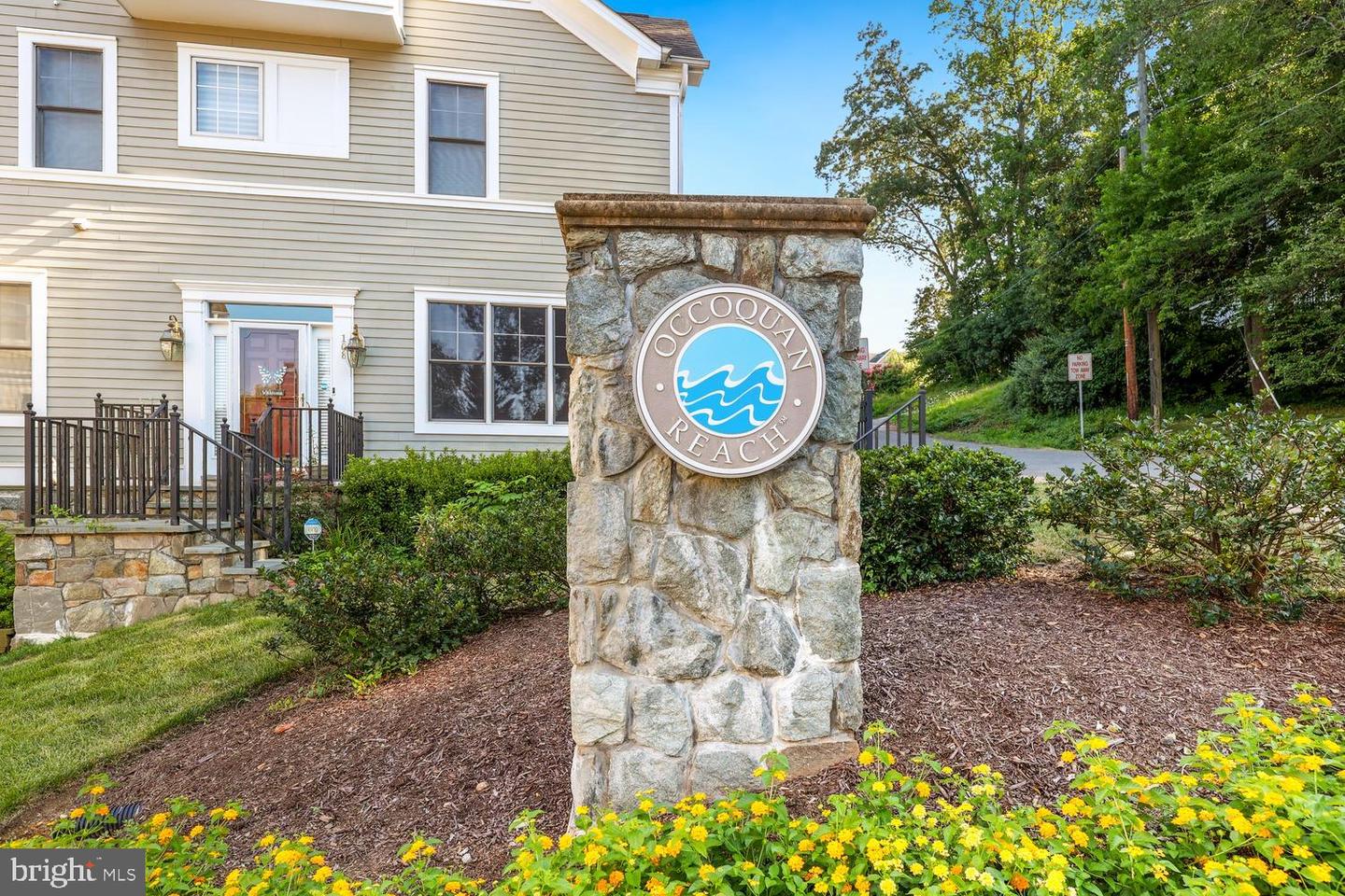 106 EDGEHILL DR, OCCOQUAN, Virginia 22125, 4 Bedrooms Bedrooms, ,4 BathroomsBathrooms,Residential,For sale,106 EDGEHILL DR,VAPW2100188 MLS # VAPW2100188