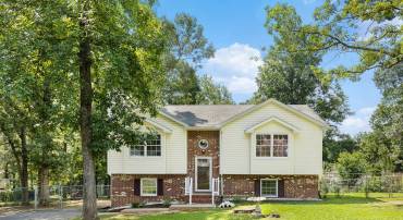 10417 FOREST HILL CT, FREDERICKSBURG, Virginia 22408, 3 Bedrooms Bedrooms, ,2 BathroomsBathrooms,Residential,For sale,10417 FOREST HILL CT,VASP2035012 MLS # VASP2035012
