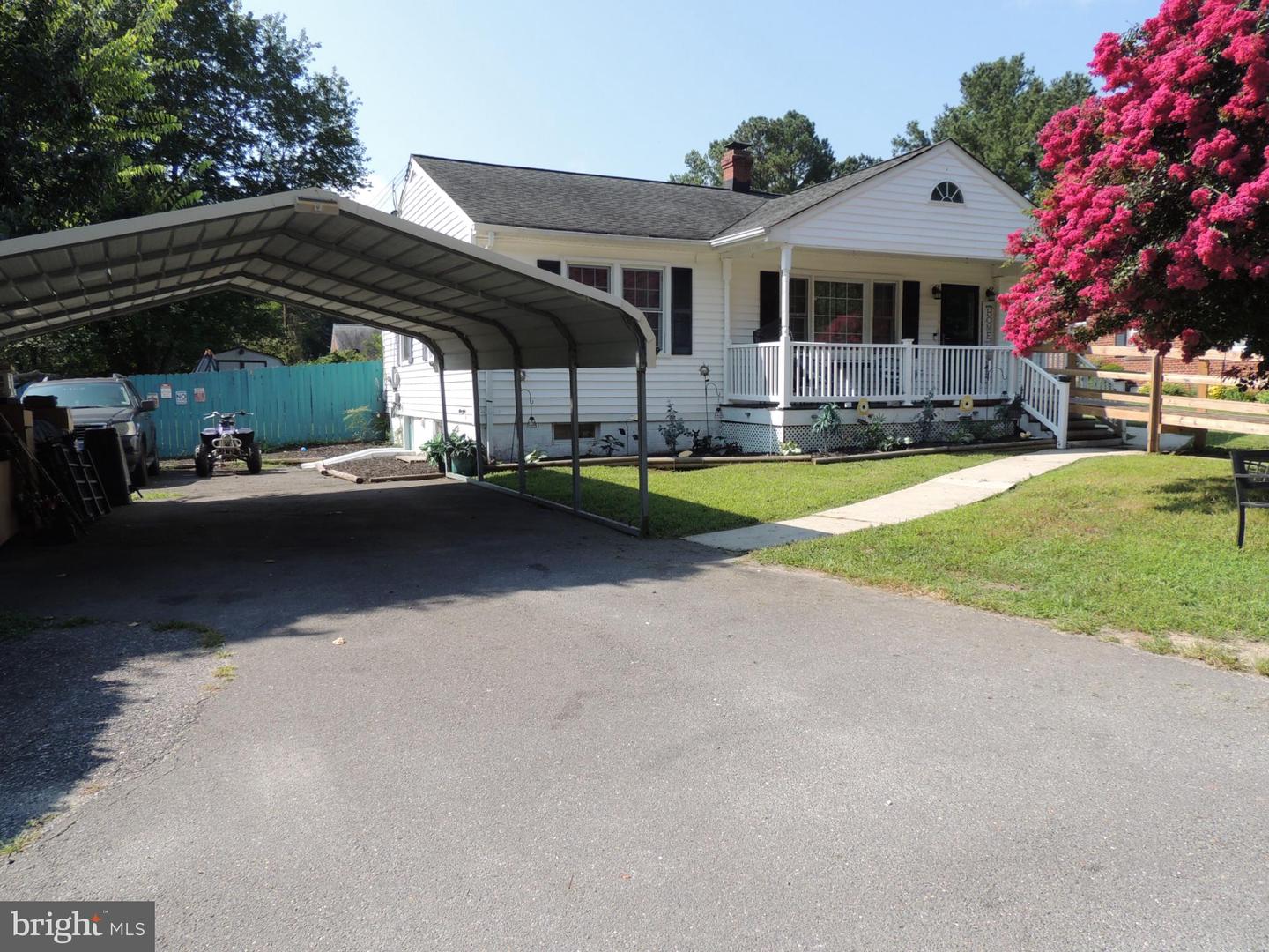 17212 MULBERRY LN, BOWLING GREEN, Virginia 22427, 3 Bedrooms Bedrooms, 8 Rooms Rooms,1 BathroomBathrooms,Residential,For sale,17212 MULBERRY LN,VACV2008578 MLS # VACV2008578