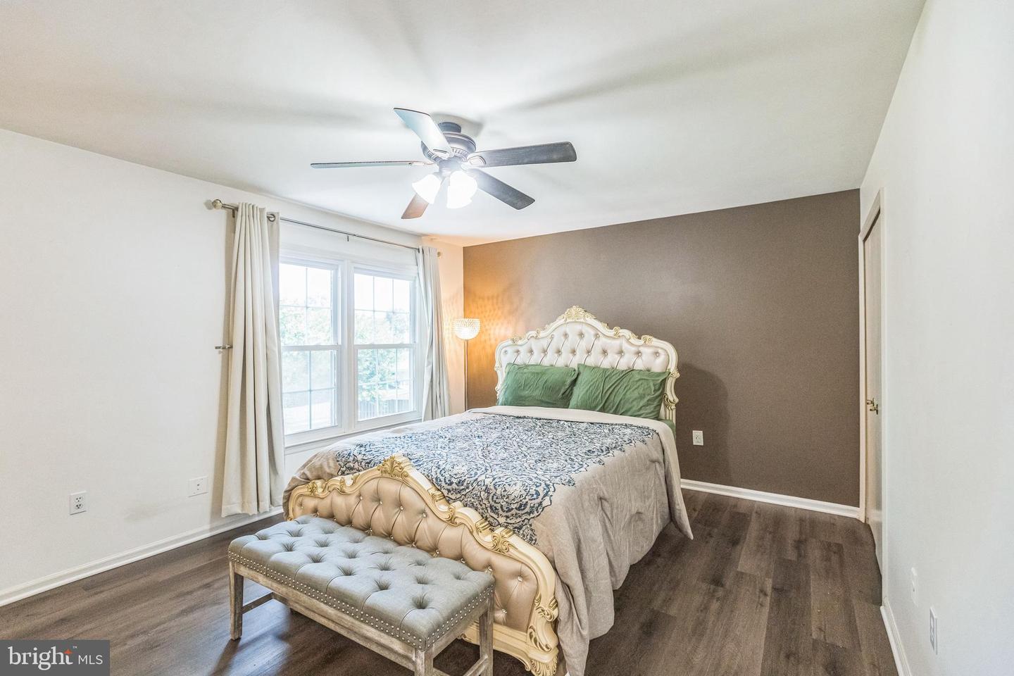 12710 SOCIETY DR, HERNDON, Virginia 20170, 3 Bedrooms Bedrooms, ,2 BathroomsBathrooms,Residential,For sale,12710 SOCIETY DR,VAFX2258088 MLS # VAFX2258088