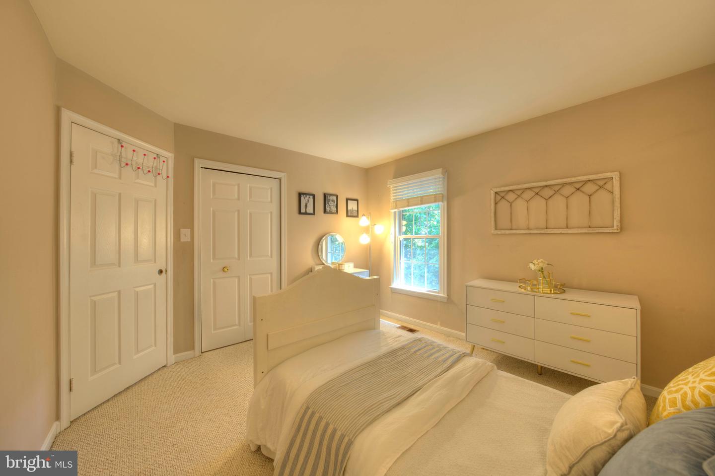 11804 GREAT OWL CIR, RESTON, Virginia 20194, 4 Bedrooms Bedrooms, ,3 BathroomsBathrooms,Residential,For sale,11804 GREAT OWL CIR,VAFX2258106 MLS # VAFX2258106