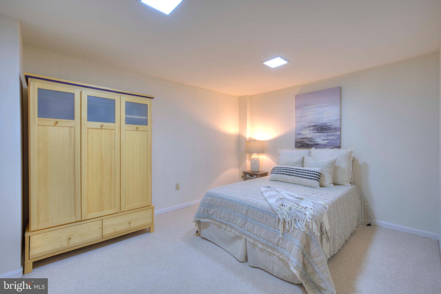 11804 GREAT OWL CIR, RESTON, Virginia 20194, 4 Bedrooms Bedrooms, ,3 BathroomsBathrooms,Residential,For sale,11804 GREAT OWL CIR,VAFX2258106 MLS # VAFX2258106