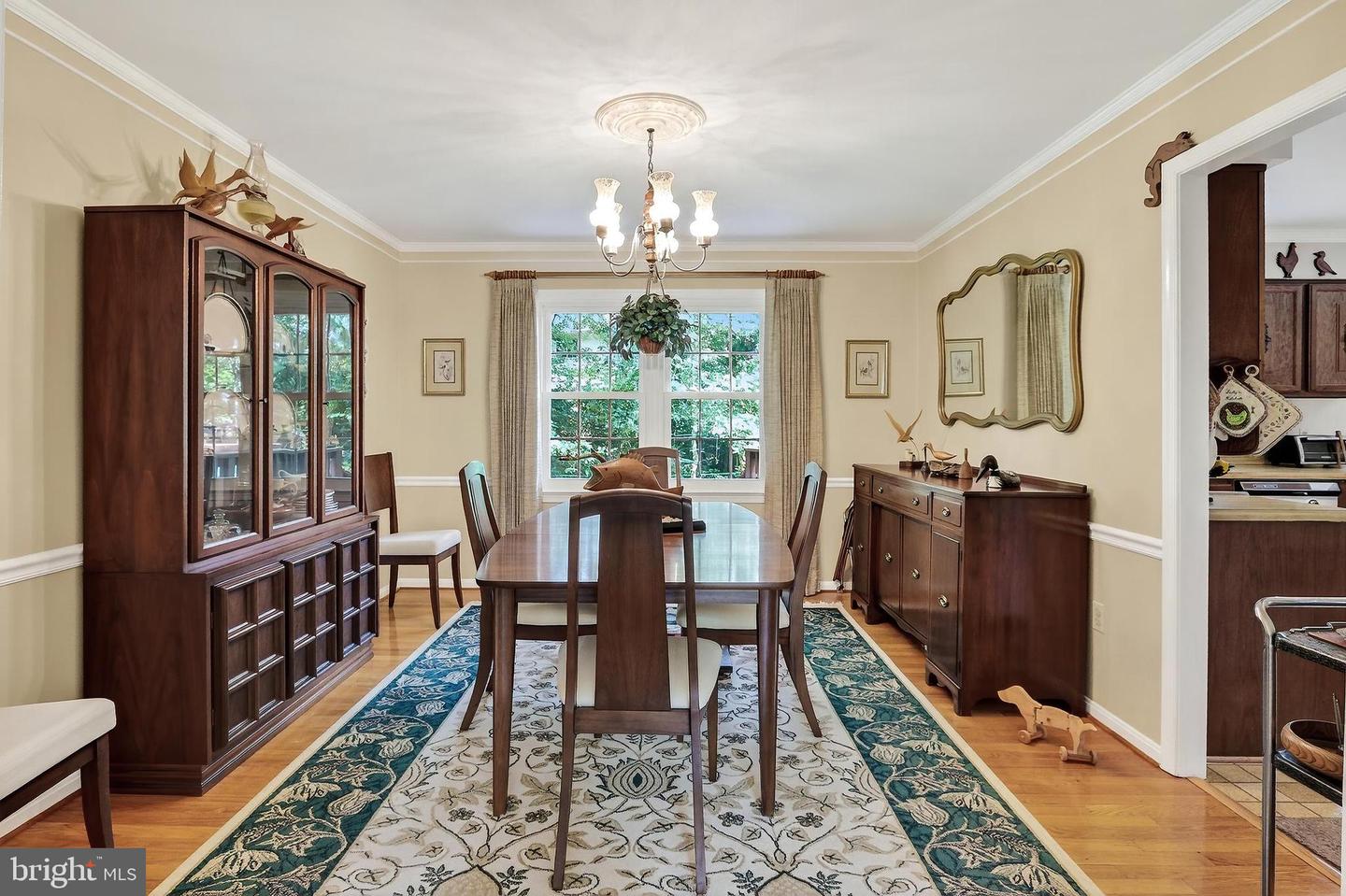 8128 VIOLA ST, SPRINGFIELD, Virginia 22152, 4 Bedrooms Bedrooms, ,3 BathroomsBathrooms,Residential,For sale,8128 VIOLA ST,VAFX2258140 MLS # VAFX2258140